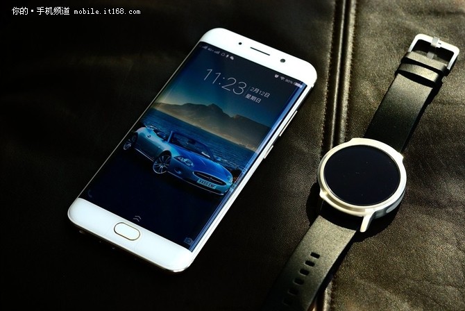 真相揭露:同价位手机玩王者荣耀体验差别为啥