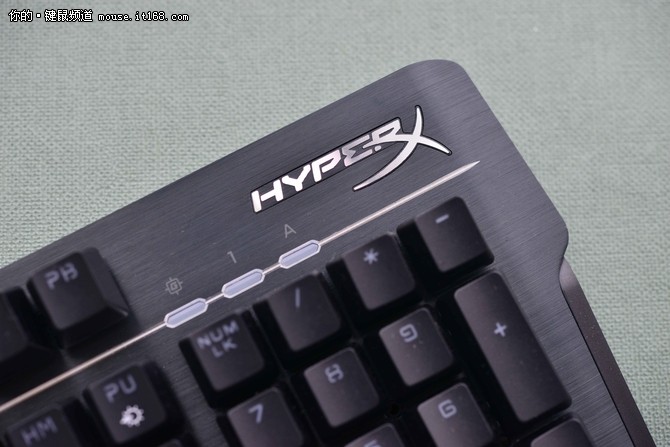 HyperX Mars火星RGB电竞机械键盘评测