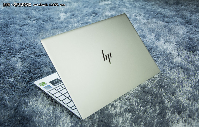 搭载MX150独显的HP ENVY 13如虎添翼