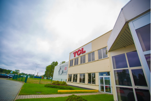 TCL为中国企业出海再度提供范例 波兰工厂决胜欧洲