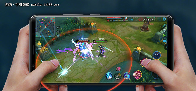 地图视野提升13% vivo X20发布王者荣耀周年庆