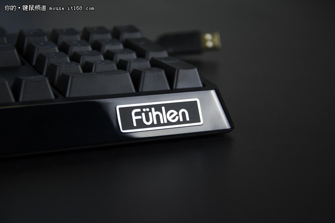 原厂樱桃轴 评富勒G900S纯享版机械键盘