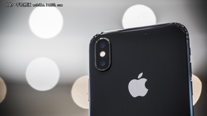 iPhone 8订单缩水 苹果股价下跌超过2.5%-IT16