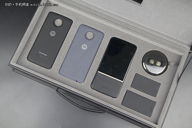 moto z 2018评测:45载传承的品质旗舰-IT168 手