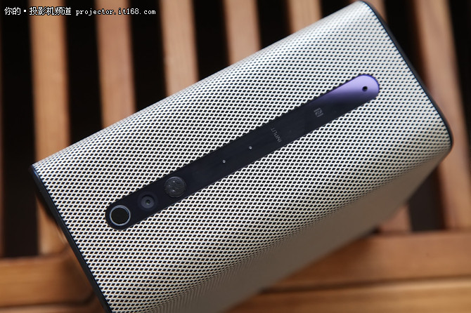 Xperia Touch By 索尼