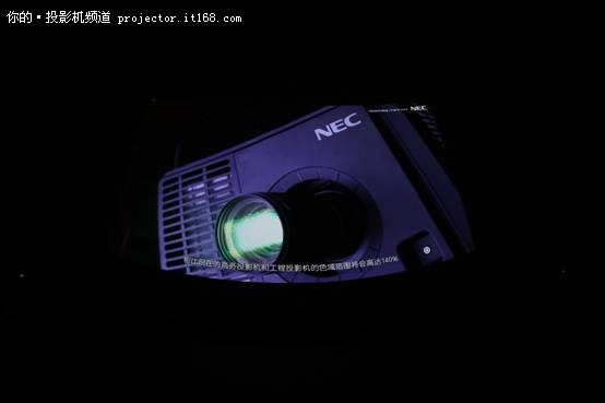 走进中国科技馆NEC 8K双色激光案例品鉴