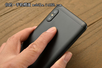 魅蓝E3红米Note5外观对比