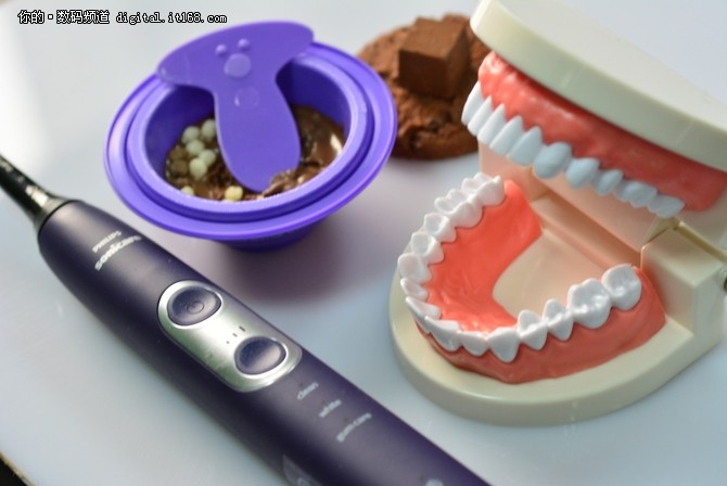 远离口腔问题困扰 飞利浦新品牙刷深评