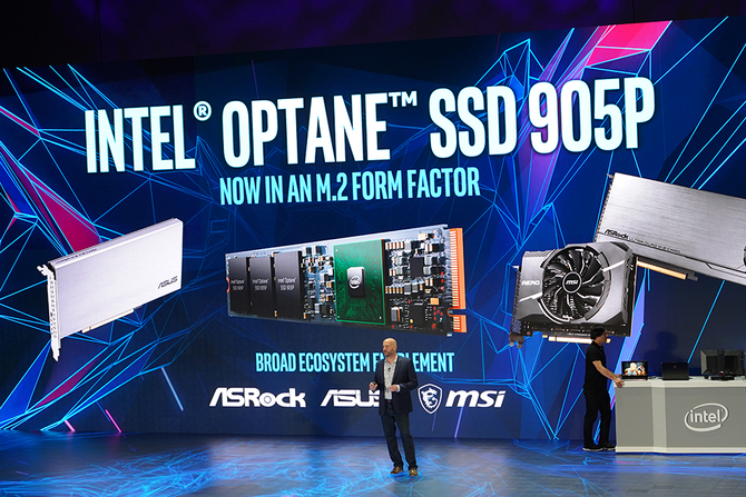 Computex英特尔还展示了905P SSD28核至强