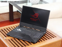 真能流畅吃鸡？购买ROG枪神2游戏本必看