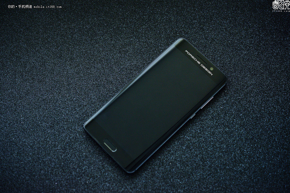 感受万元机质感 华为Mate9保时捷图赏