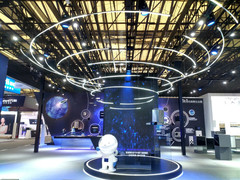 厨卫高端趋势 两大厂商AWE现场大PK