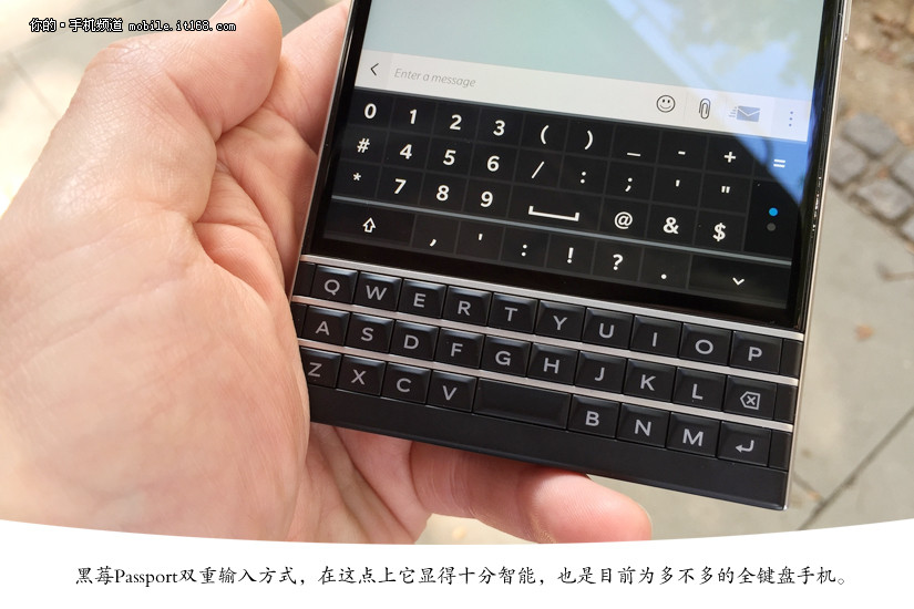 正方形屏幕+护照大小 黑莓Passport体验