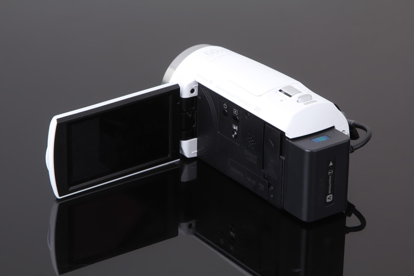 宝爸宝妈的爱心伙伴 索尼HDR-CX680开箱