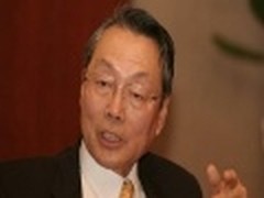 施振荣认为Windows 8比苹果系统稳定