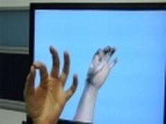 微软推出可穿戴式3D试验原型产品Digits