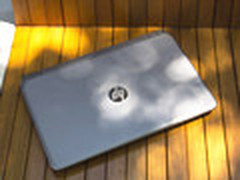 深藏不露的游戏本  威猛E神Envy 15评测