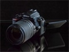 轻巧入门表现出色 尼康D5500仅售3617元