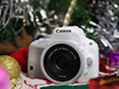 圣诞将至 适合送给女生的10款时尚相机