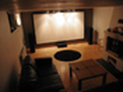 B&W音箱+自制画框幕 有品位的影院方案