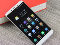 双摄神器跌谷底 360手机旗舰版仅779元