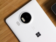 Win10手机国外降价遭疯抢 引发国内吐槽