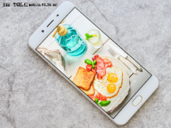 定制1600万像素镜头 OPPO R9S现2799元