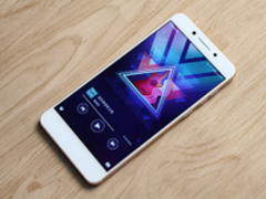 哈曼音效+旗舰配置 酷派改变者S1发布