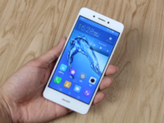 轻薄金属机身+一指闪付 华为畅享6S评测