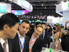 中国移动董事长亲临指导 360手机受青睐