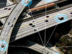 英特尔发布面向无人驾驶5G车载通信平台