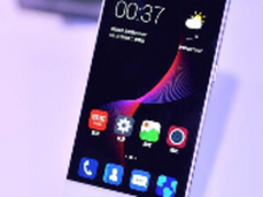 7.9mm金属机身 中兴国民指纹机Blade A2