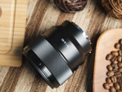 人像镜头新贵 索尼新FE 85mm F1.8评测