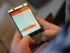 触控全键盘 黑莓正式发布KEYone手机