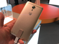 自拍达人专属 金立A1 Plus发布