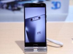 享誉全球 中兴Blade V8系列亮相巴塞展