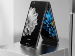 海信双屏手机A2惊艳MWC2017 引关注