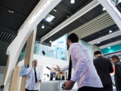 海信巴展之旅：双屏手机A2创新获赞