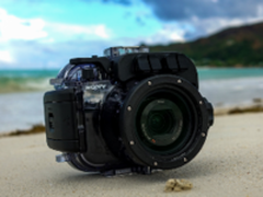 带上索尼黑卡潜水壳遇见神秘塞舌尔