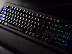 超快触发 体验雷蛇黑寡妇蜘蛛V2黄轴版