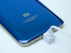 雷军亲自辟谣：小米6没有降配版计划