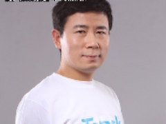 IT老兵雷鹏：每天敲代码写文档的创业者