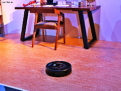 智能互联 iRobot推出新品扫地机器人