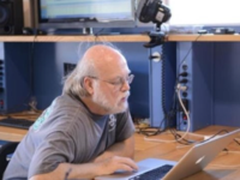 亚马逊挖来了Java之父 这是要搞事情啊