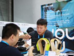 苏宁携科技潮品“引爆”CES ASIA