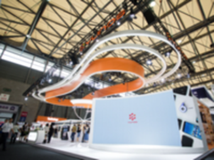 MWC上海展：YunOS携众多生态产品亮相 规模空前