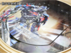 《变形金刚5》强档热映 限量版扫地机器人遭疯抢