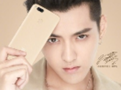 小米5X发布在即 新产品代言人攻占小米之家 