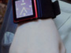 乔布斯神作？苹果iWatch腕表手机终现身