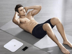 荣耀畅玩手环A2放量抢，多款颜色惊艳“818消暑价”